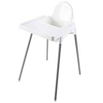 Chaise bébé avec tablette